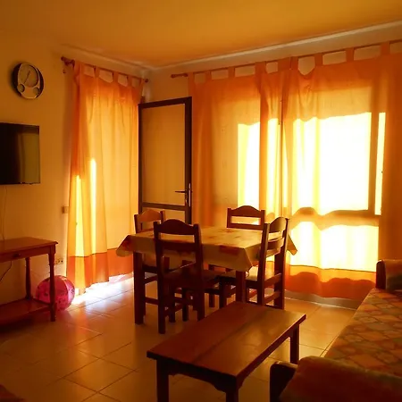 S Apart Apartment *