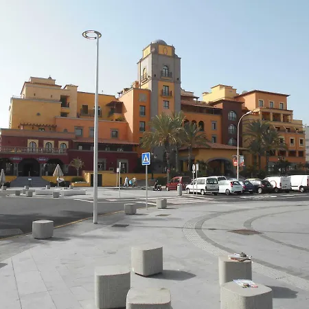 S Apart Hotel